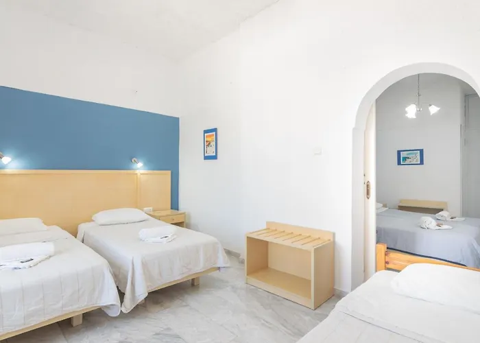 卡洛斯旅馆 招待所 Akrotírion