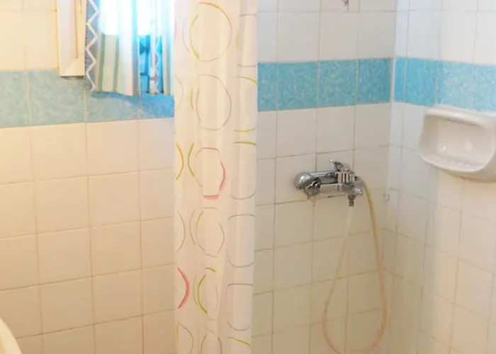 卡洛斯旅馆 招待所 3*