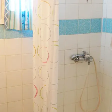 Carlos Affittacamere 3*